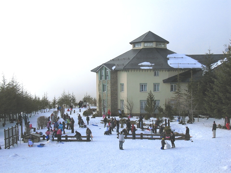 Actividades de nieve con niños en Sierra Nevada Granada