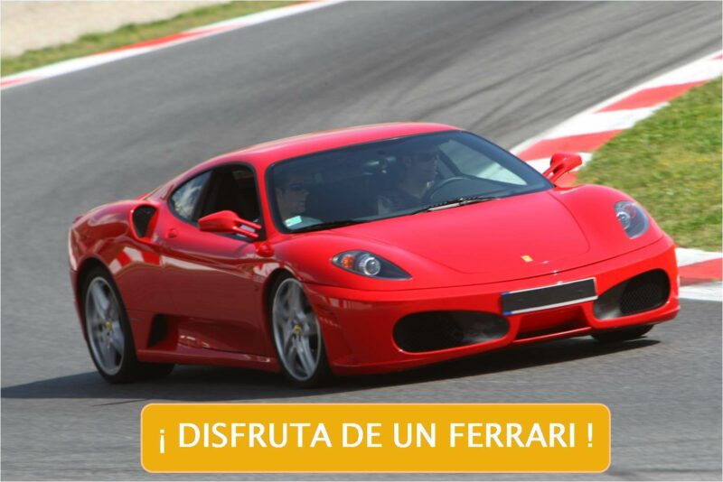 Conducir un Ferrari en Circuit de Catalunya, Montmeló, Barcelona