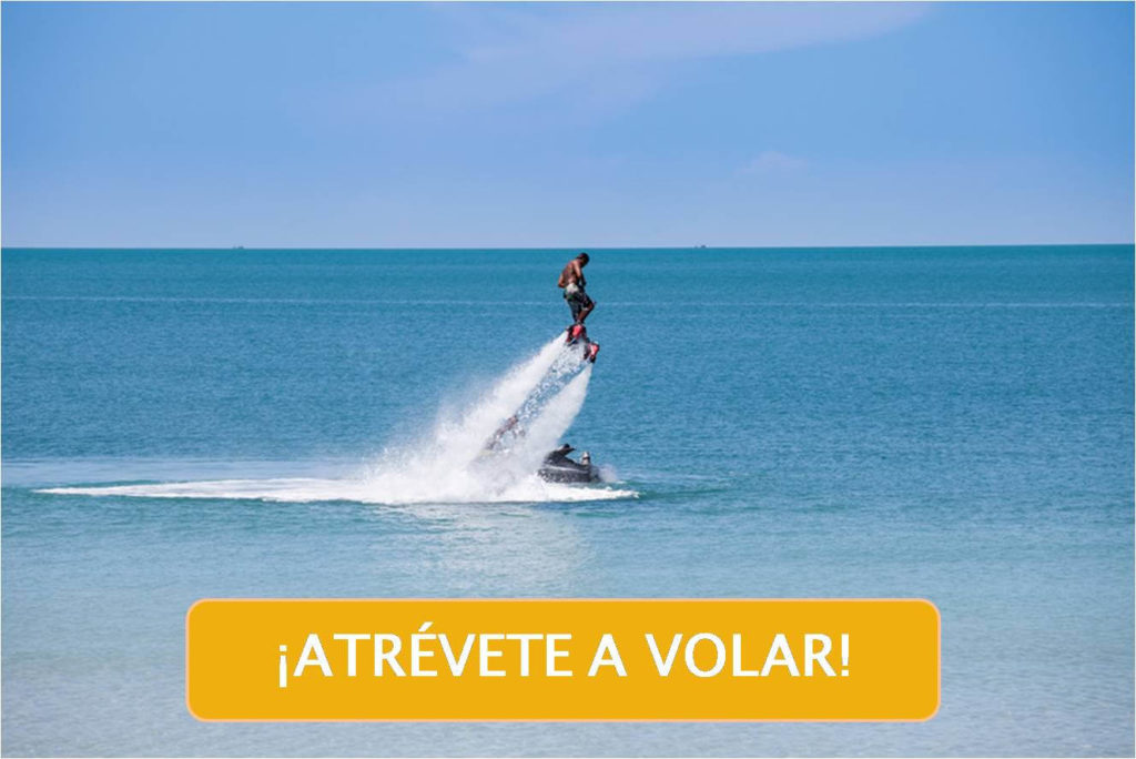 Volar en flyboard en Port Olímpic en Barcelona con Rosman Sport