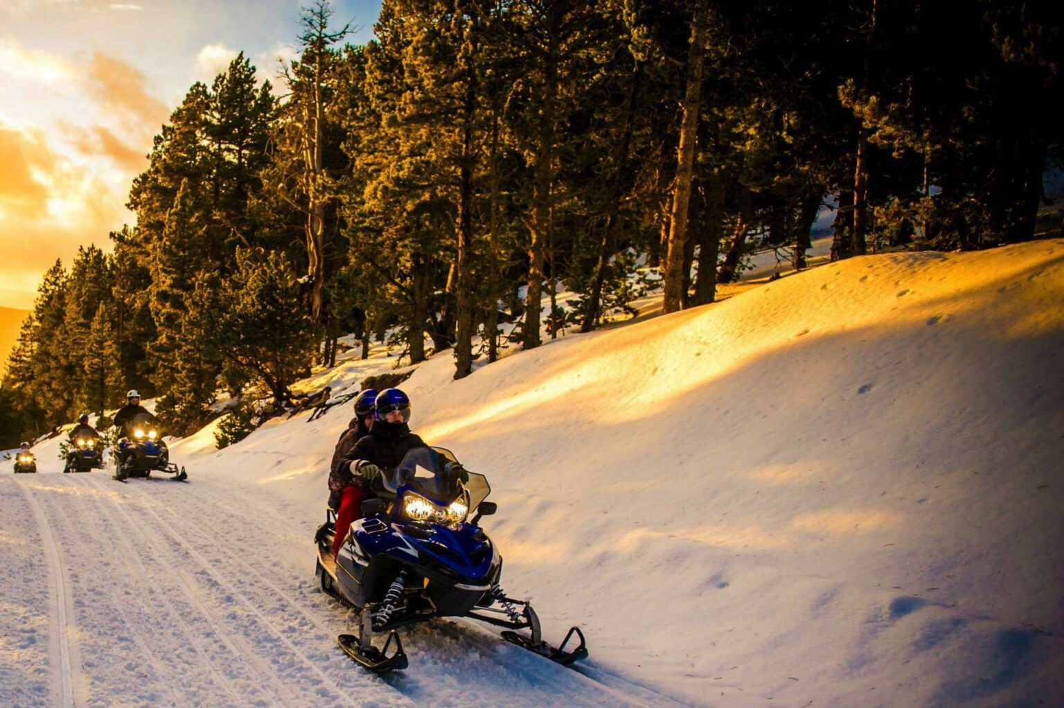 tour moto de nieve