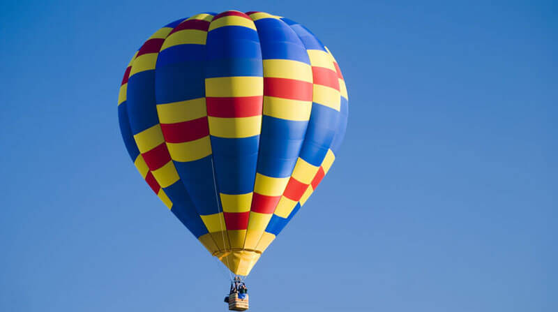 Regalos originales para niños: vuelo en globo