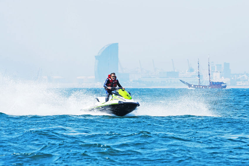 Motos de agua en Barcelona