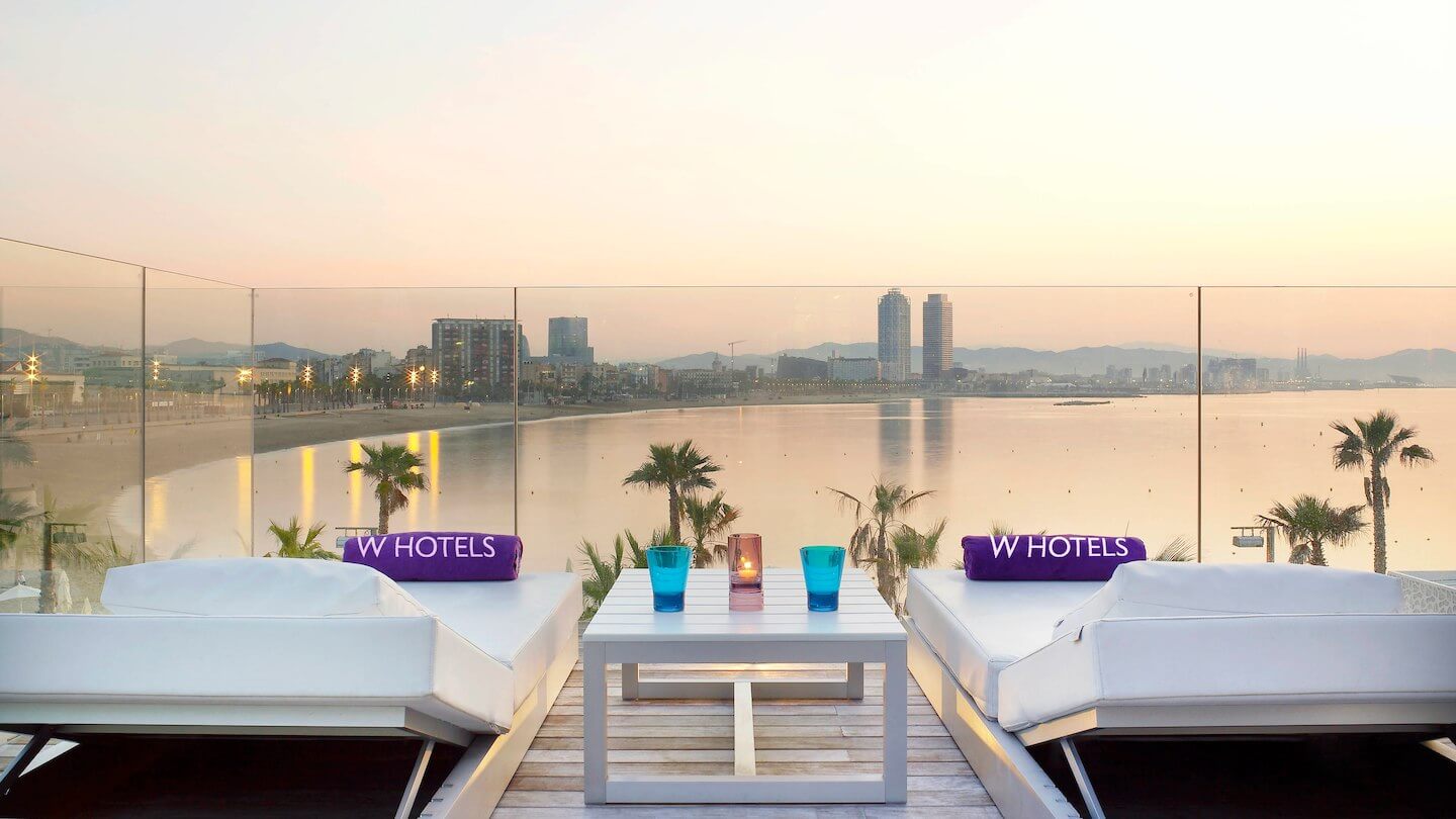 Hoteles románticos en Barcelona: Hotel W 5*