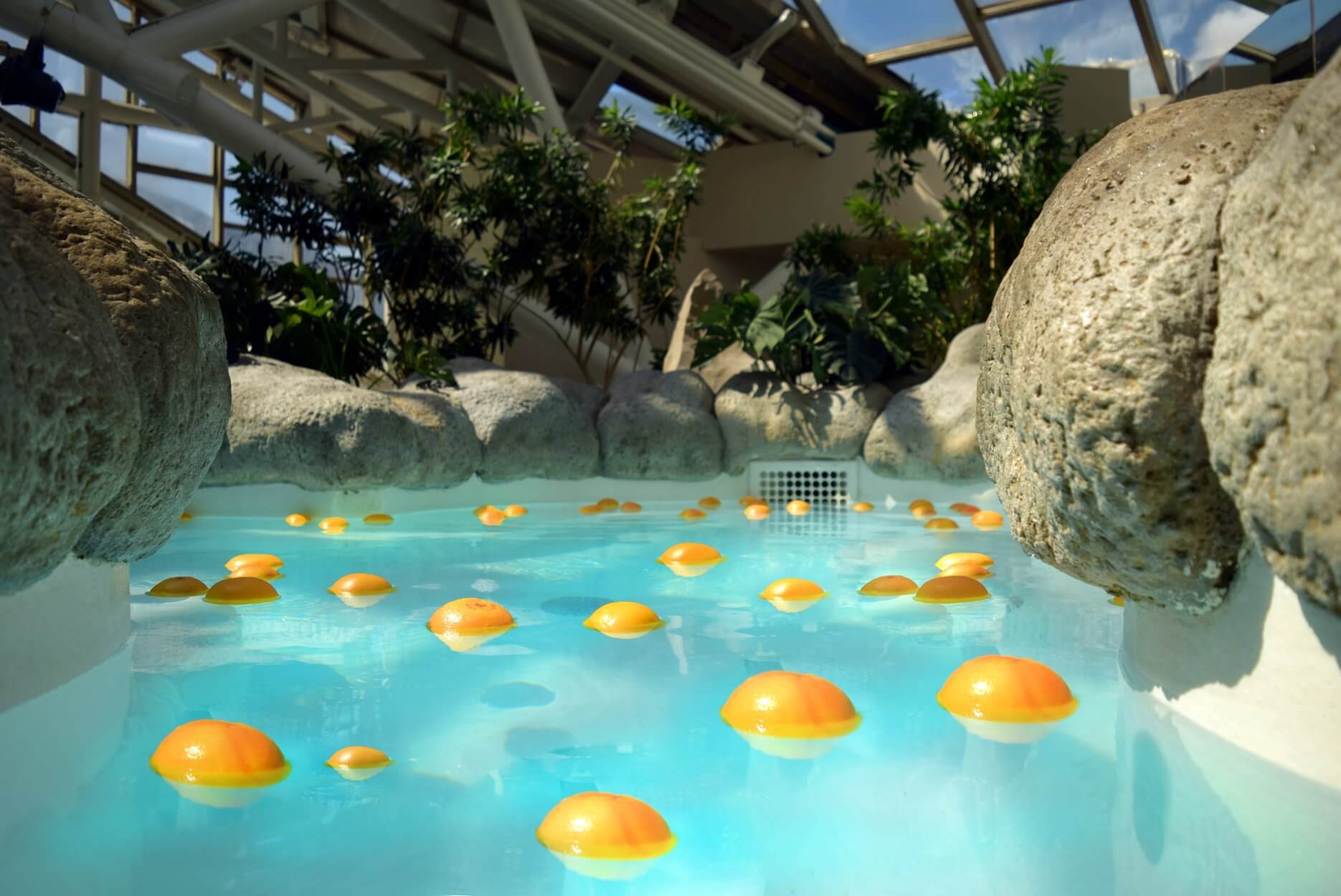 Centro Termolúdico Caldea: piscina pomelos