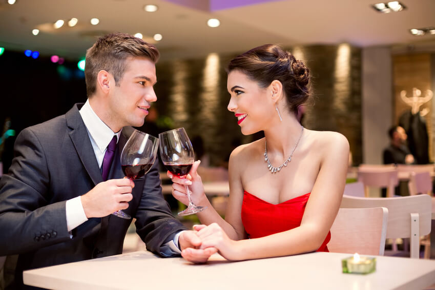Qué regalar a tu novio por Navidad: cena