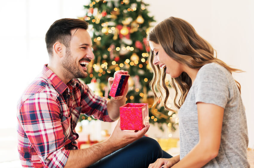 Regalos originales para Navidad 2018: pareja