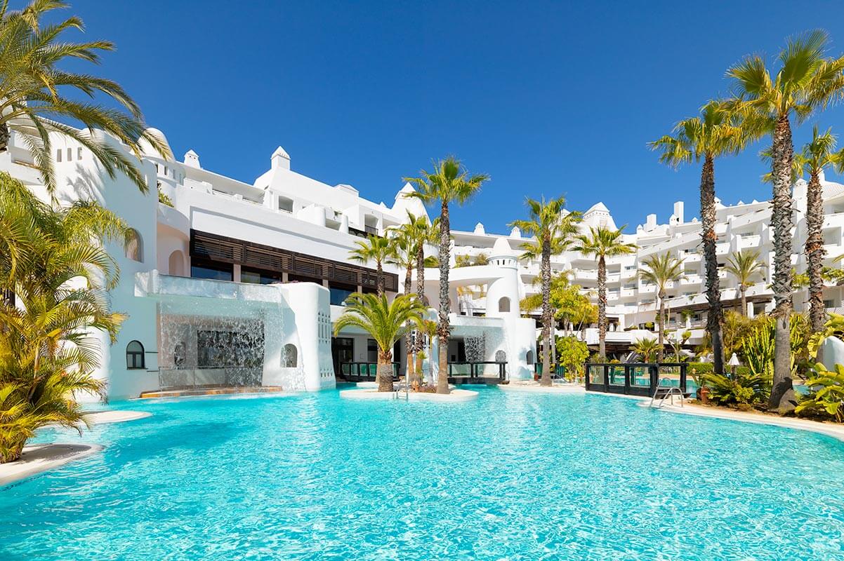 Regalos originales para navidad 2018: H10 Estepona