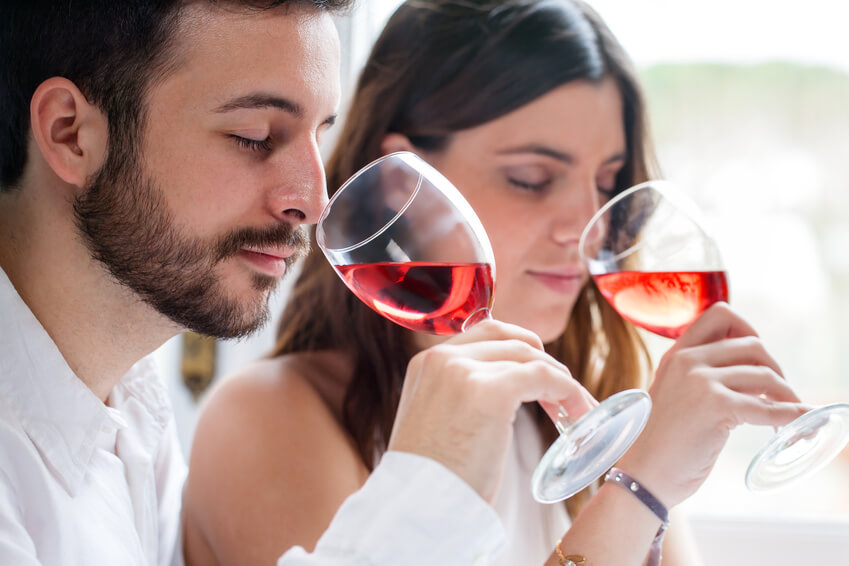 Ideas para regalar a un hombre: experiencia cata de vino