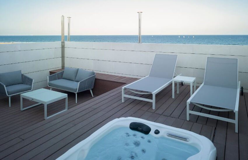Hoteles en Valencia cerca de la playa: Hotel Neptuno 4*