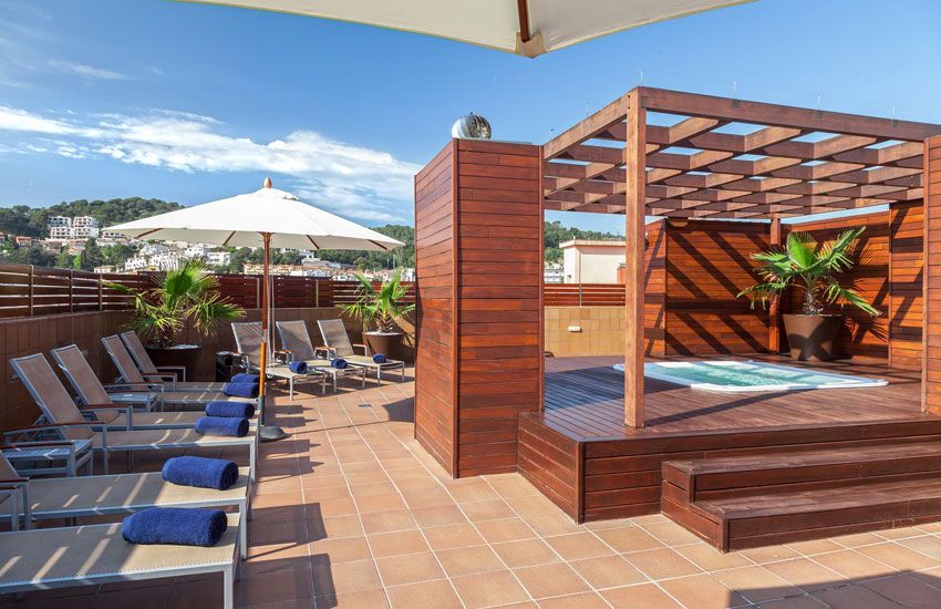 Hoteles con encanto Costa Brava: Hotel Delfín