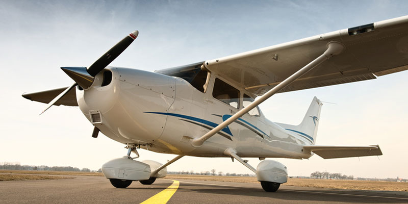 Planes Madrid pareja: Paseo romántico en avioneta