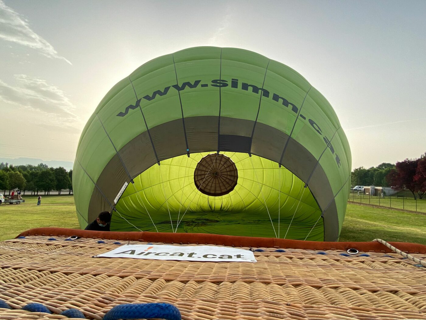 Primer vuelo en globo por Vic: salida del sol