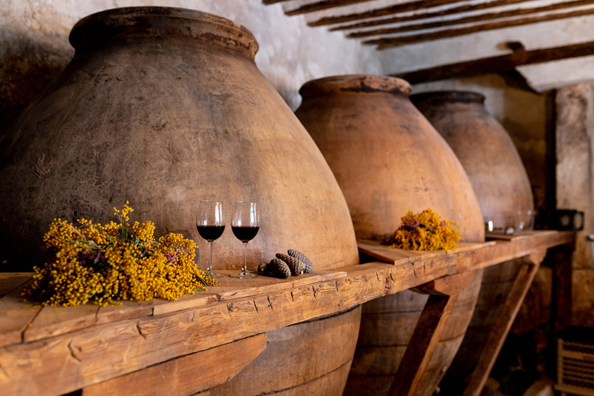 Cadeaux pour les beaux-parents : une escapade avec une cave à vin