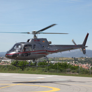 Vuelo Privado en Helicóptero para dos: Ruta Barcelona (Barcelona)