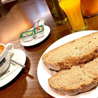 Escapada con Desayuno en Hotel Galatea (Burela, Lugo) 
