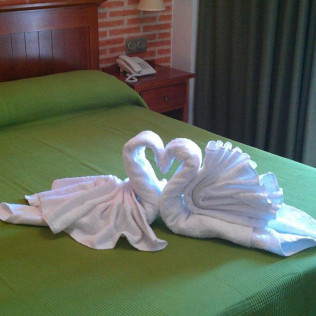 Escapada de 2 Noches con Desayuno en Hotel Ecológico Toral (Santa Cruz de Mudela, Ciudad Real)