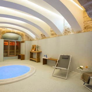 Escapada de 2 noches con Spa en Boutique Hotel Sant Roc & Spa 4* (Maó, Menorca)
