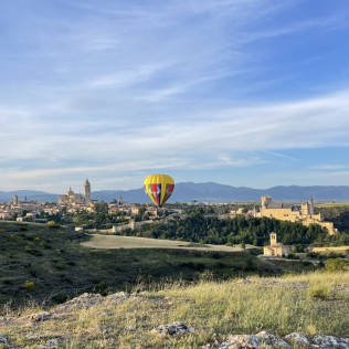 Vuelo en Globo con Cava (Segovia)
