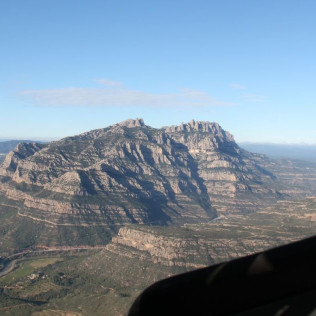 Tour en Helicóptero por Montserrat (Barcelona)