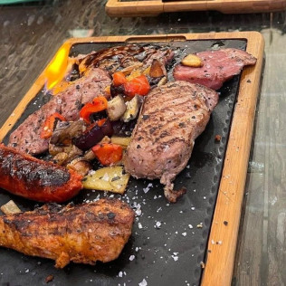 Comida o Cena para dos en Restaurante Abrasador El Racó de Mama Lola (Elche, Alicante)