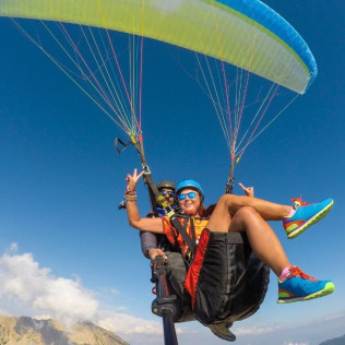 Vuelo Biplaza en Paratrike con Vistas a Pico Aneto (Castejón de Sos, Huesca)