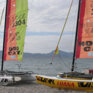 Bautismo o Excursión en Catamarán para dos (Girona)