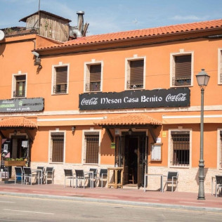 Menú para dos en Restaurante Abrasador Casa Benito (Alcalá de Henares, Madrid)