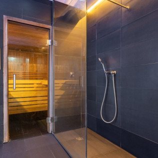 Circuito Spa con Desayuno y Masaje en Serena SPA @ Grums Hotel 4* (Barcelona)