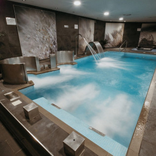 Circuito Spa para dos en AZZ Asturias Langrehotel 4* (Langreo, Asturias) - (V-S)