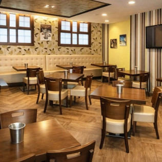 Escapada con Desayuno en Hotel Galatea (Burela, Lugo) 