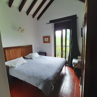 Escapada de 2 Noches con Desayuno en Agroturismo Muriances (Vilde, Asturias)