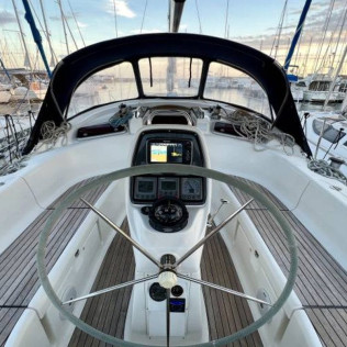 Puesta de Sol en Velero Privado con Cava y Opción a Cena y Noche a Bordo para dos (Barcelona)