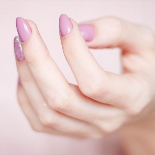 Experiencia Familiar a Elegir: Manicura o Masajes en Spa Azules de Nivaria del Gran Hotel Roca Nivaria 5* (Adeje, Tenerife)