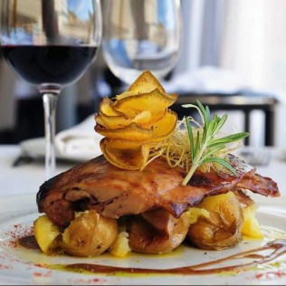 Balneario, Masaje Relajante y Comida o Cena para dos en Balneario Alhama de Aragón 4* (Zaragoza)