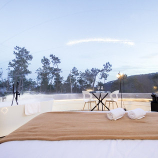 Noche bajo las Estrellas: Escapada en Bubble Suite en Balú Hotel  (Monesterio, Badajoz)