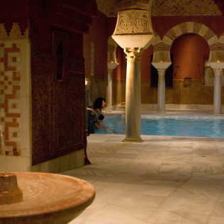 MIMMA 15: Baños Árabes y Masaje Relajante de 15 minutos en Hammam Al Andalus (Córdoba)