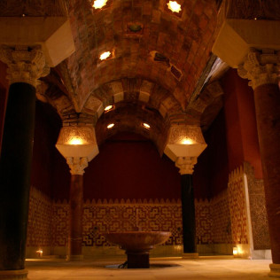 MIMMA 15: Baños Árabes y Masaje Relajante para Parejas en Hammam Al Andalus (Córdoba)
