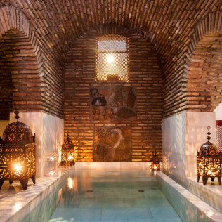 Baños Árabes y Masaje Relajante para dos en Medina Mudéjar (Toledo)