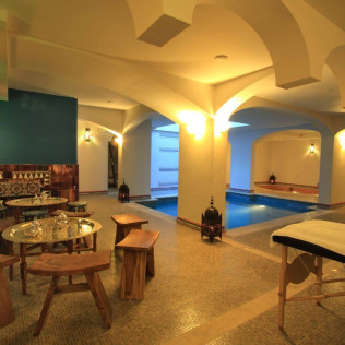 Baños Árabes y Masaje Relajante en Casa Baños de la Villa (Priego de Córdoba, Córdoba)