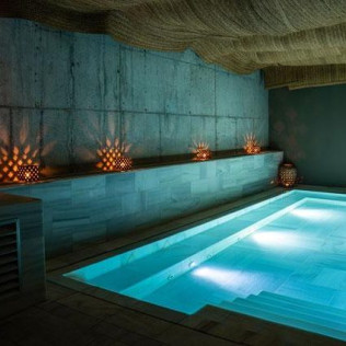 The Holistic Ritual: Baños Termales con Exfoliación y Masaje en Aire Ancient Baths Vallromanes (L-J) (Barcelona)