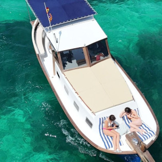 Excursión en Barco a Es Coll Baix con Aperitivo, Snorkel y Paddle Surf para dos (Alcúdia, Mallorca)