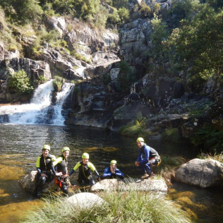 Barranquismo en Barranco del Cerves Superior o en Barranco del Verdugo (Ourense / Pontevedra)
