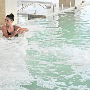 Acceso al Club Termal en Spa Bienestar Moaña (Moaña, Pontevedra)