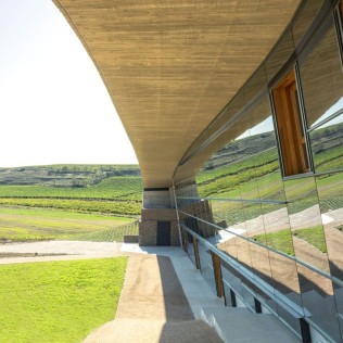 Visita a Bodegas Beronia con Cata de Vinos y Tapas para dos (Ollauri, La Rioja)