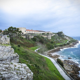 Escapada con Desayuno para dos personas en el Parador de Baiona (Pontevedra)