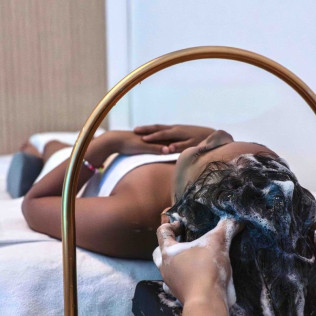 Experiencia Serenity VIP Head Spa Japonés en Brisa Head Spa Barrio del Pilar (Madrid)