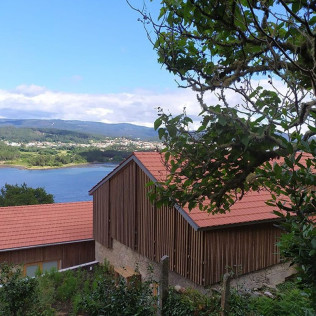 Escapada con Jacuzzi en Cabañitas del Bosque: Pallales de Albeida (Outes, A Coruña) - De domingo a jueves