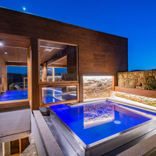 Escapada con Jacuzzi en Cabañitas del Bosque: Cabanas do Barranco con Acceso al Spa Spasinho (Outes, A Coruña) - De domingo a jueves