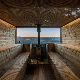 Escapada con Jacuzzi en Cabañitas del Bosque: Pallales de Albeida con Acceso a Spa Spasinho (Outes, A Coruña) - De domingo a jueves
