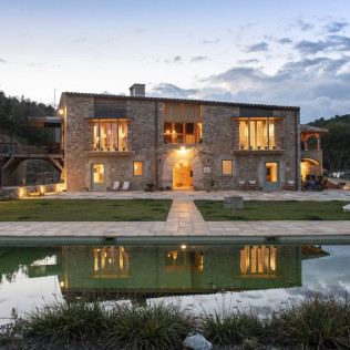 Escapada con Cena en Ecoturisme Can Buch (Sant Aniol de Finestres, Girona)